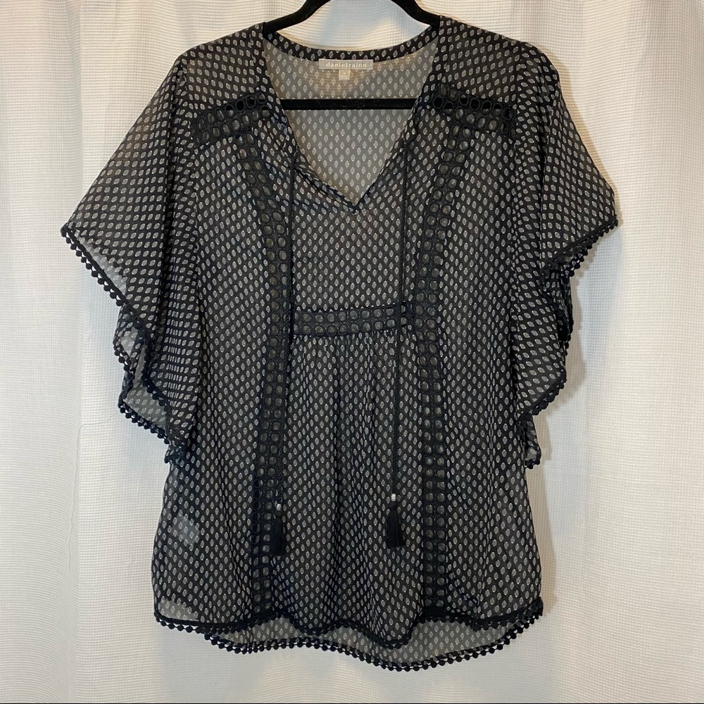 Daniel Rainn Black Patterned Flutter Sleeve Blouse with Lace and Tassels